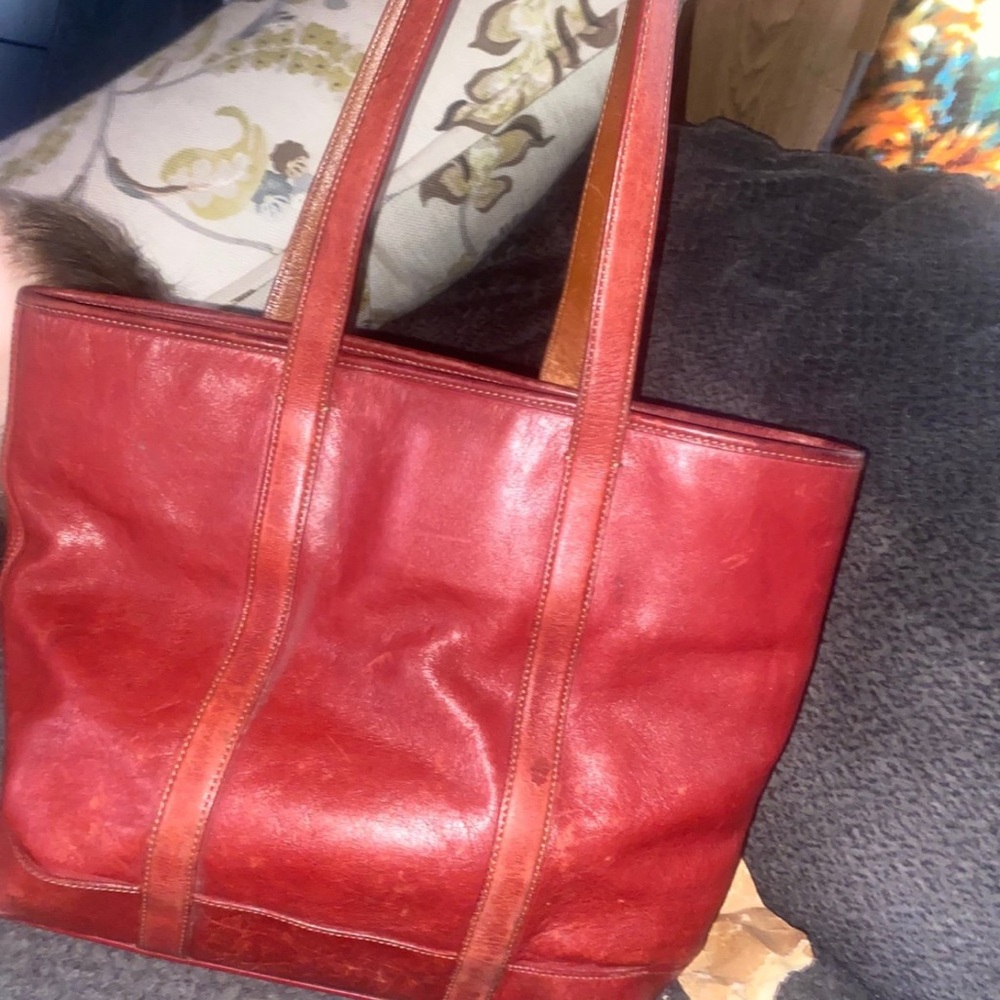 Elegant Coach Red Leather Tote Bag